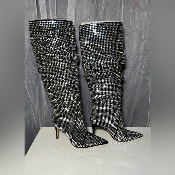 Michael Kors Dawn Silver studded Heeled Boots - Picture 8 of 16